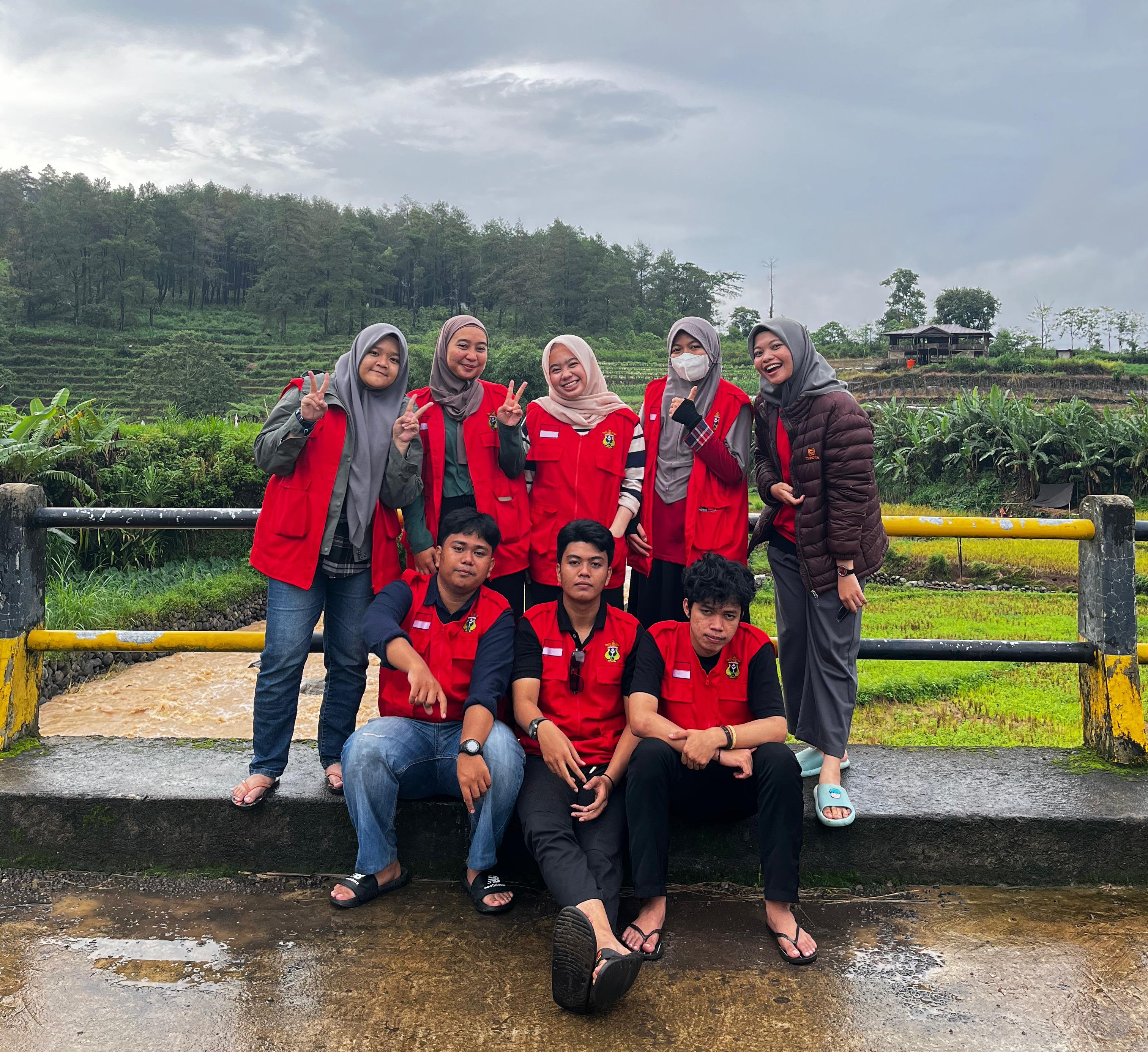 Deskripsi Profil Our